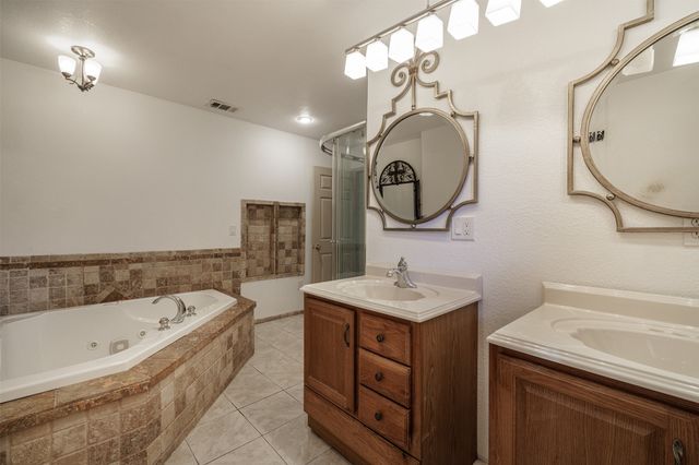 1457 Riverside Drive, West Tawakoni, TX 75474