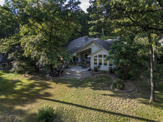 1457 Riverside Drive, West Tawakoni, TX 75474
