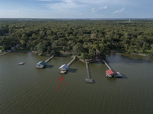 1457 Riverside Drive, West Tawakoni, TX 75474
