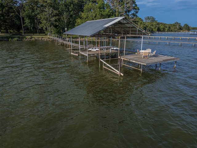 1457 Riverside Drive, West Tawakoni, TX 75474