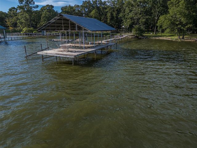 1457 Riverside Drive, West Tawakoni, TX 75474