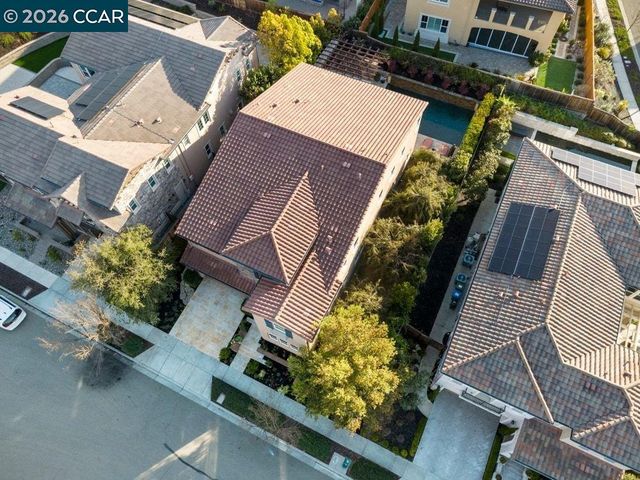 415 Vendeen Ct, Danville, CA 94506