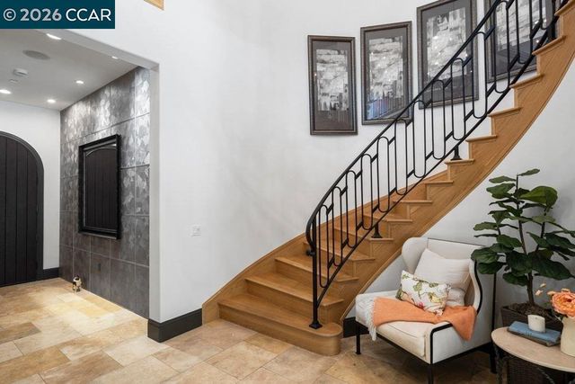 415 Vendeen Ct, Danville, CA 94506