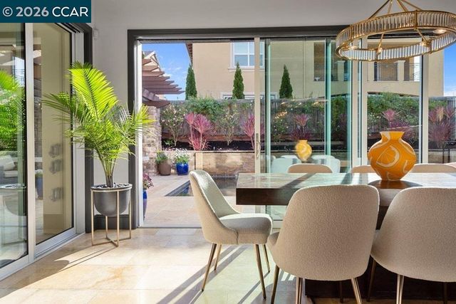 415 Vendeen Ct, Danville, CA 94506