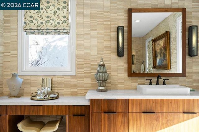 415 Vendeen Ct, Danville, CA 94506