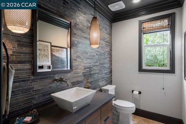 415 Vendeen Ct, Danville, CA 94506