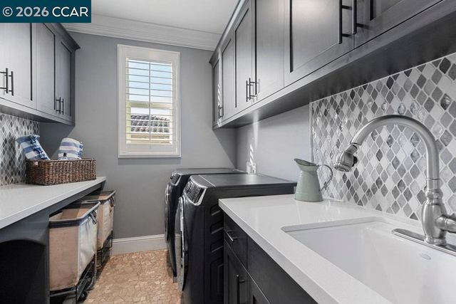 415 Vendeen Ct, Danville, CA 94506