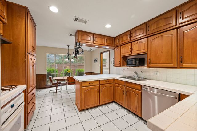 5204 Coventry Court, Colleyville, TX 76034