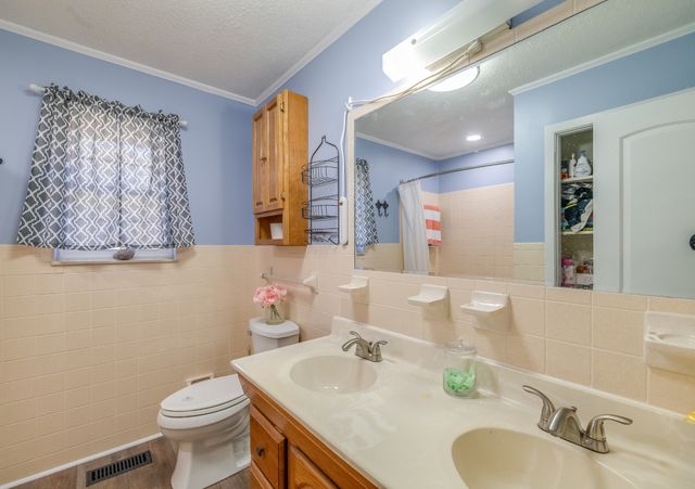 258 County Road 704, Athens, TN 37303