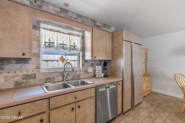 1416 Southard Avenue, New Smyrna Beach, FL 32169