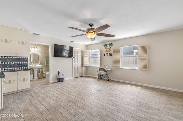 1416 Southard Avenue, New Smyrna Beach, FL 32169