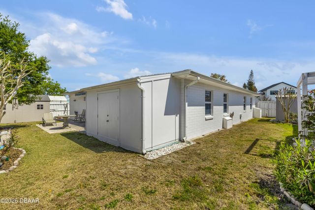 1416 Southard Avenue, New Smyrna Beach, FL 32169
