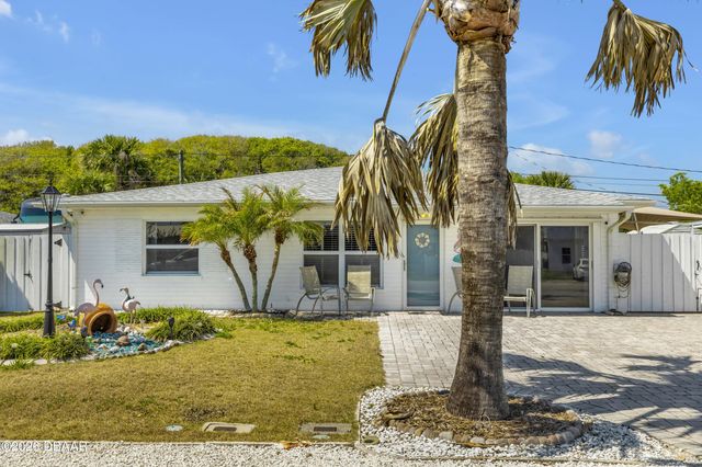 1416 Southard Avenue, New Smyrna Beach, FL 32169