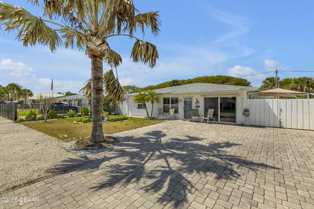 1416 Southard Avenue, New Smyrna Beach, FL 32169
