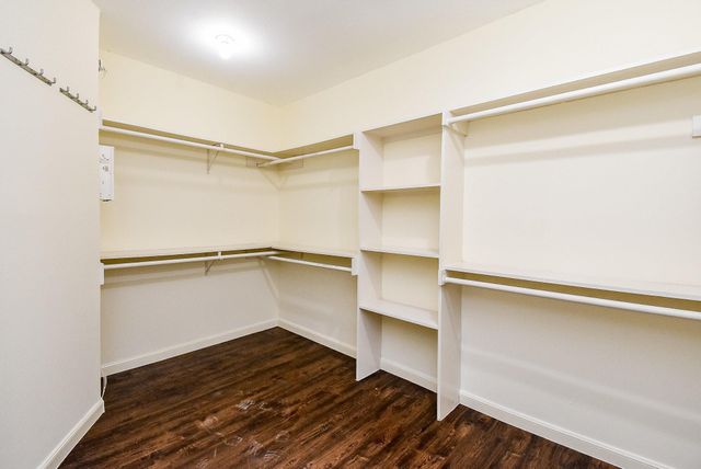 13427 Parkway Boulevard, Sugar Land, TX 77478