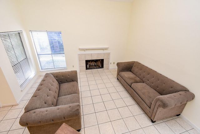 13427 Parkway Boulevard, Sugar Land, TX 77478