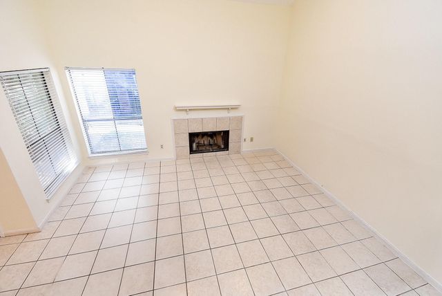 13427 Parkway Boulevard, Sugar Land, TX 77478