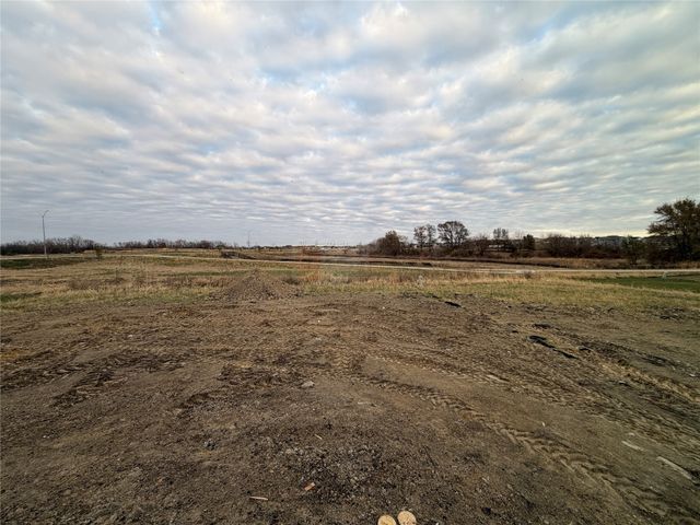 675 NW Rosemont Drive, Waukee, IA 50263