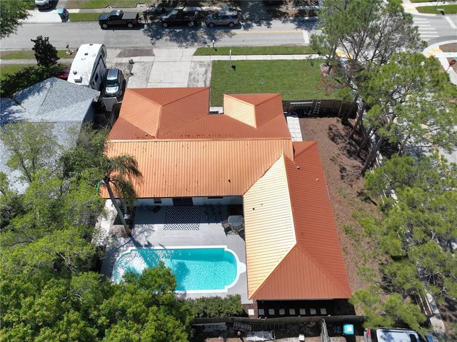 12931 82ND AVENUE N, Seminole, FL 33776