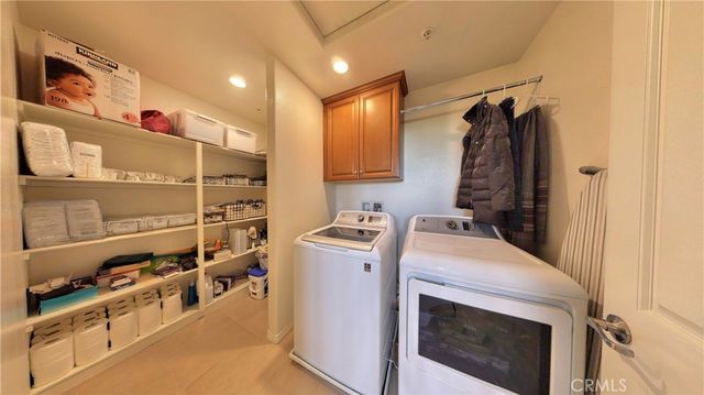 7930 Burrington, Eastvale, CA 92880