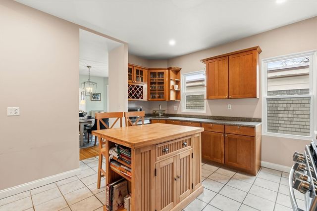 12 Thelma Rd 3, Boston, MA 02122