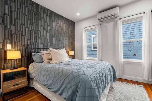 12 Thelma Rd 3, Boston, MA 02122