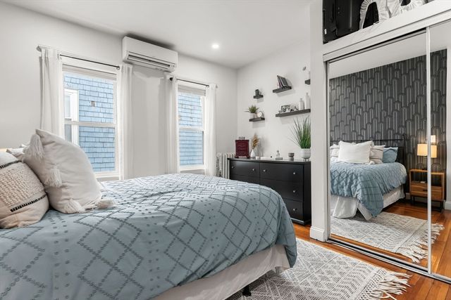 12 Thelma Rd 3, Boston, MA 02122