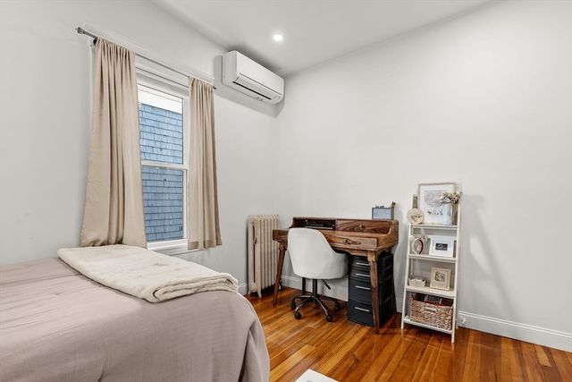 12 Thelma Rd 3, Boston, MA 02122