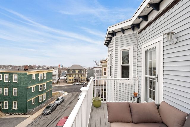 12 Thelma Rd 3, Boston, MA 02122