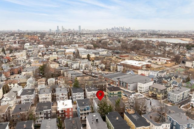 12 Thelma Rd 3, Boston, MA 02122