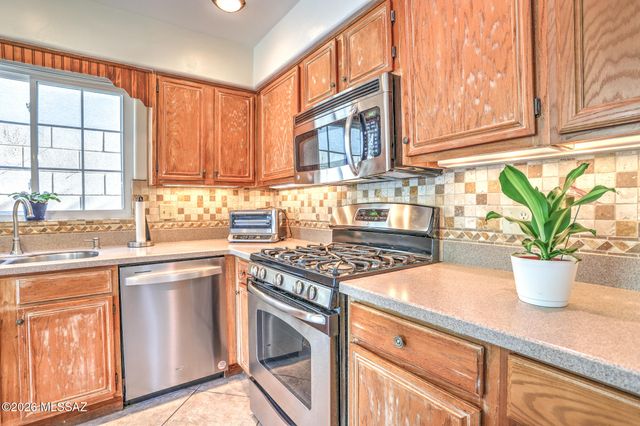 3377 N Apache Plume Court, Tucson, AZ 85750