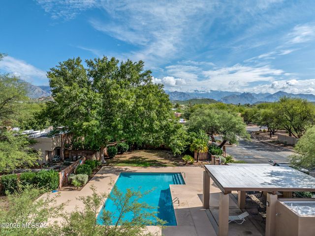 3377 N Apache Plume Court, Tucson, AZ 85750
