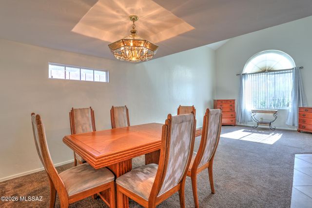 3377 N Apache Plume Court, Tucson, AZ 85750
