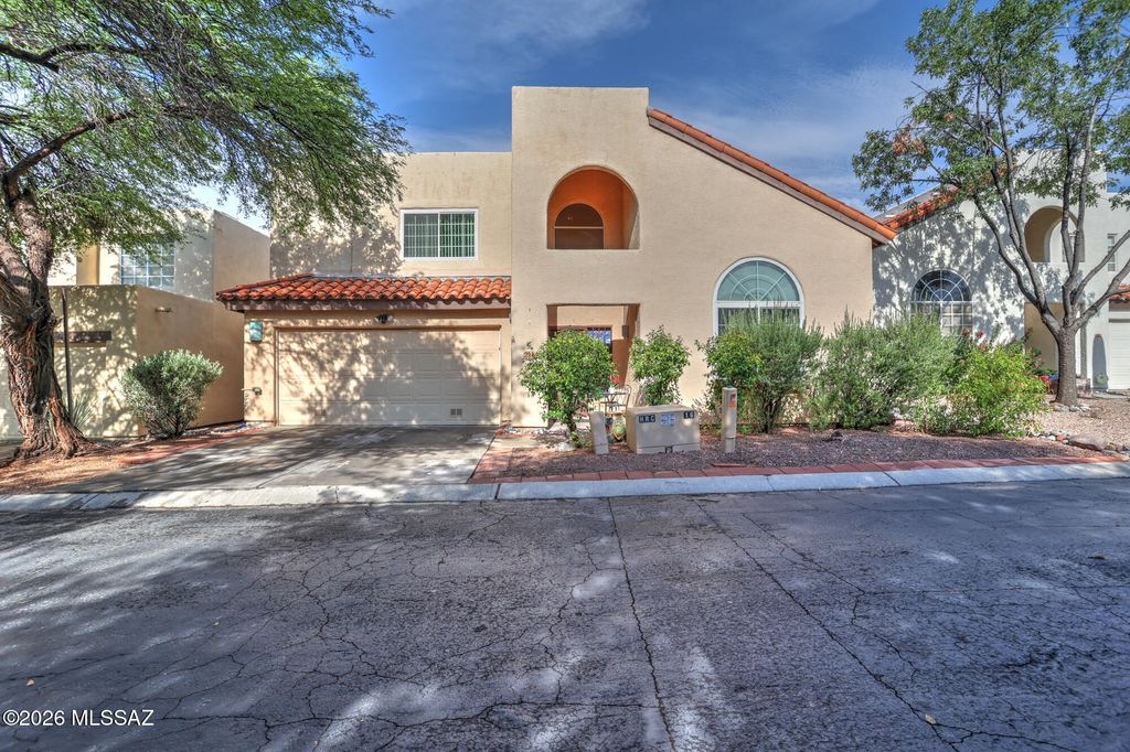 3377 N Apache Plume Court, Tucson, AZ 85750