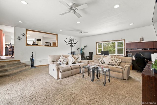 33976 Hummingbird Drive, Elizabeth, CO 80107