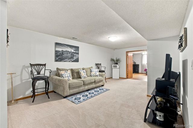 33976 Hummingbird Drive, Elizabeth, CO 80107