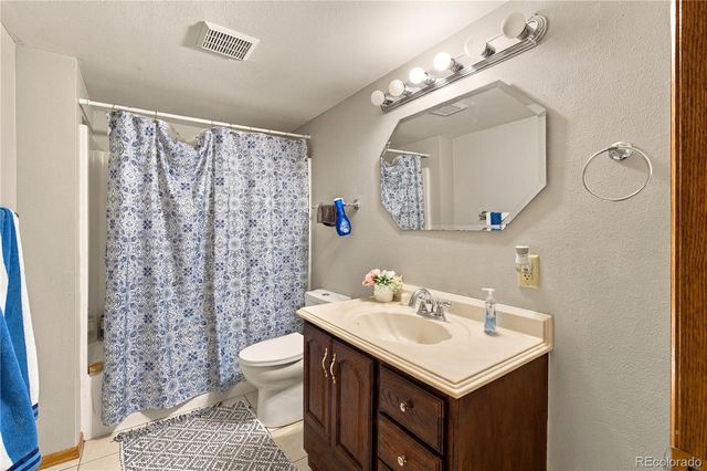 33976 Hummingbird Drive, Elizabeth, CO 80107