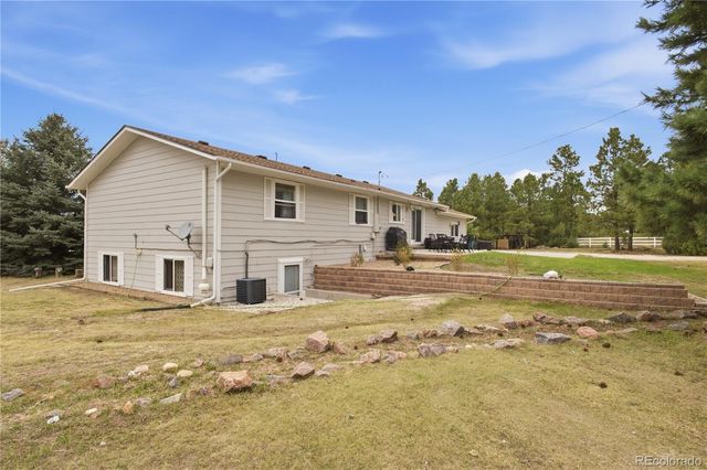 33976 Hummingbird Drive, Elizabeth, CO 80107