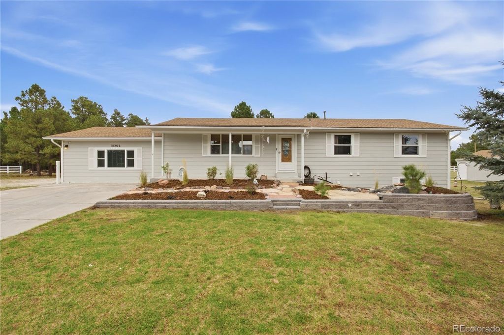 33976 Hummingbird Drive, Elizabeth, CO 80107