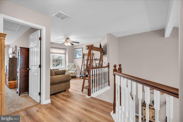 360 LAKE SIDE DR, Swedesboro, NJ 08085