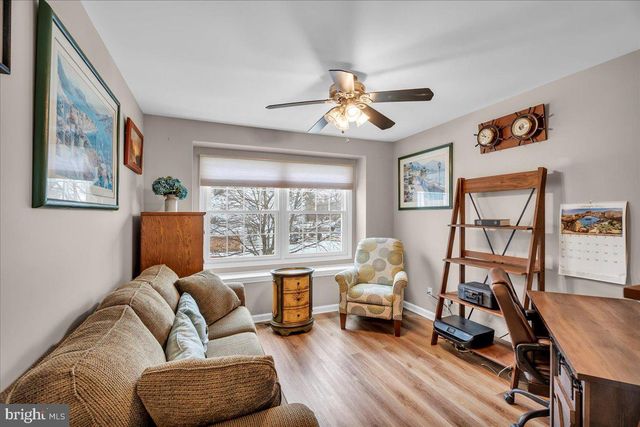 360 LAKE SIDE DR, Swedesboro, NJ 08085