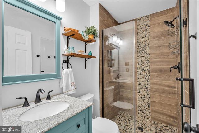 360 LAKE SIDE DR, Swedesboro, NJ 08085