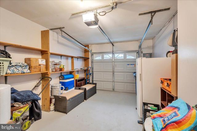 360 LAKE SIDE DR, Swedesboro, NJ 08085