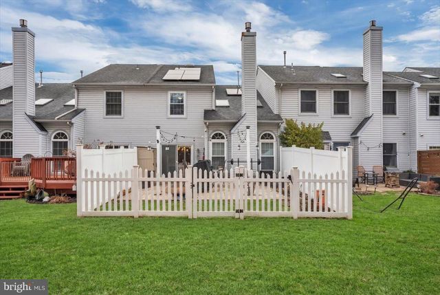 360 LAKE SIDE DR, Swedesboro, NJ 08085