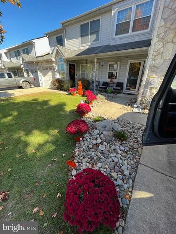 360 LAKE SIDE DR, Swedesboro, NJ 08085