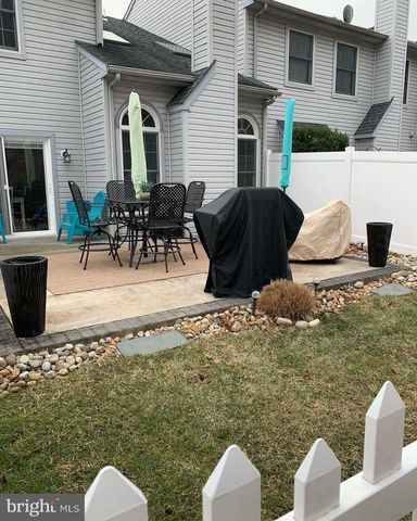 360 LAKE SIDE DR, Swedesboro, NJ 08085