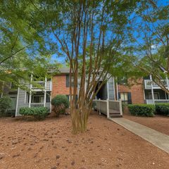528 Warm Springs Circle, Roswell, GA 30075