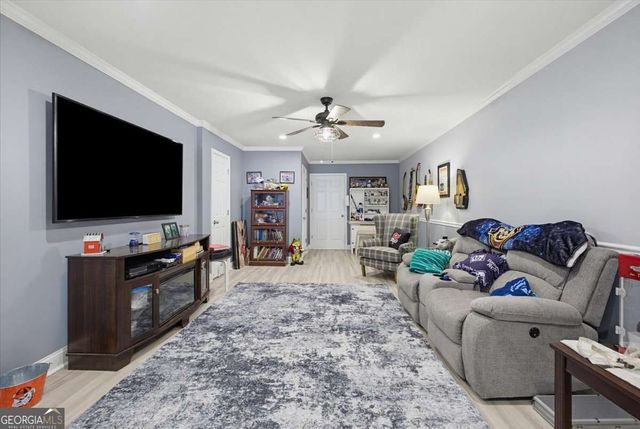 9055 Montclair Hills Drive, Cumming, GA 30028