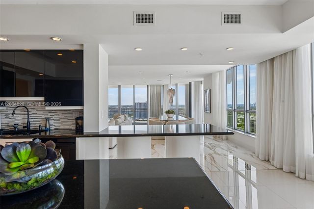 3535 S Ocean Drive 2106, Hollywood, FL 33019