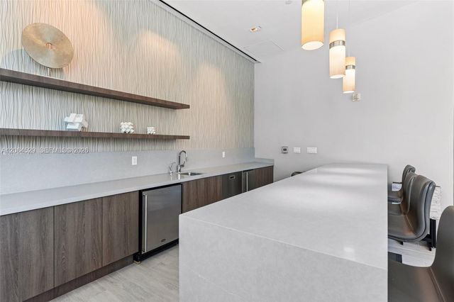 3535 S Ocean Drive 2106, Hollywood, FL 33019